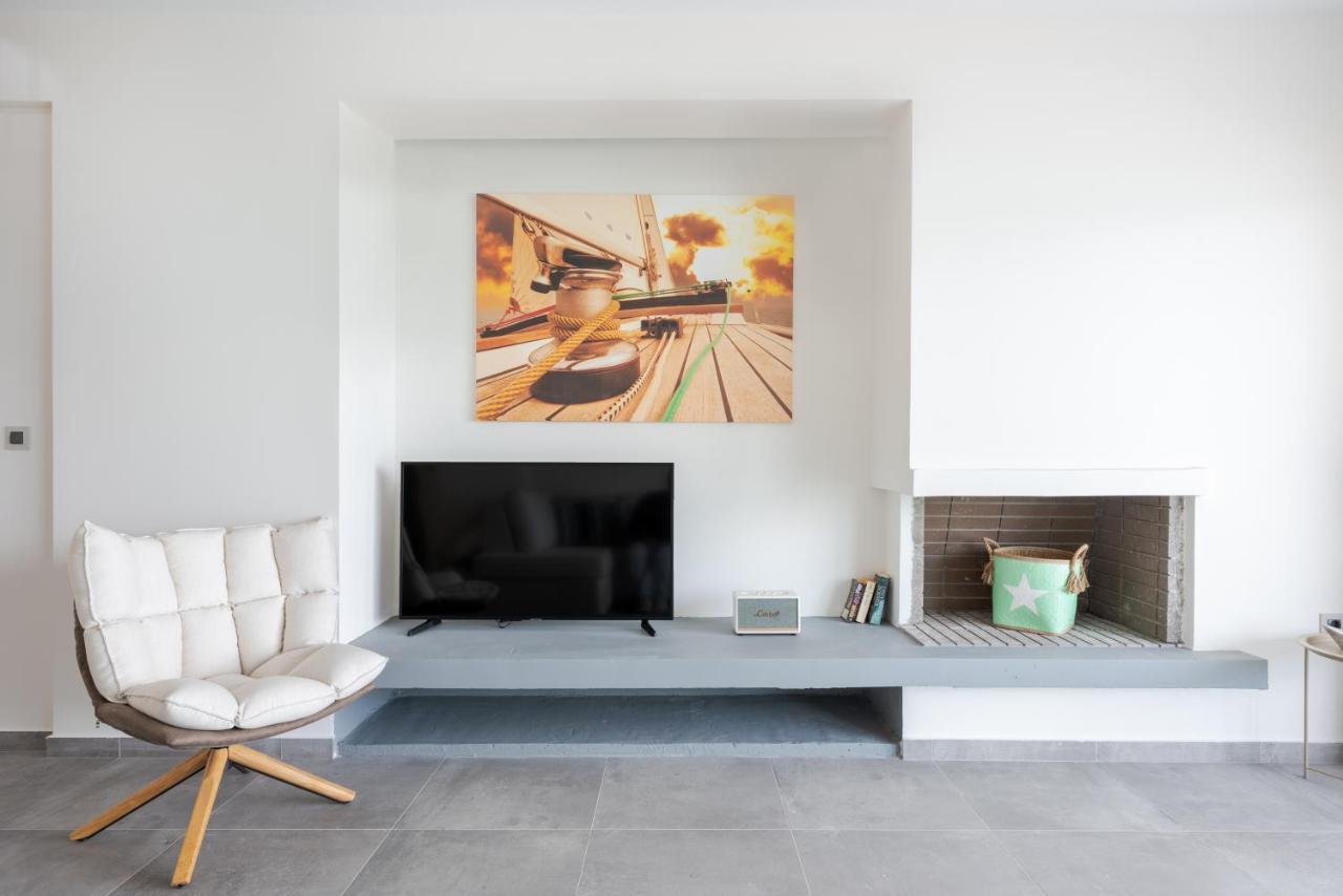 Costa Vasia Seaside Suites And Apartments 벌하티 외부 사진