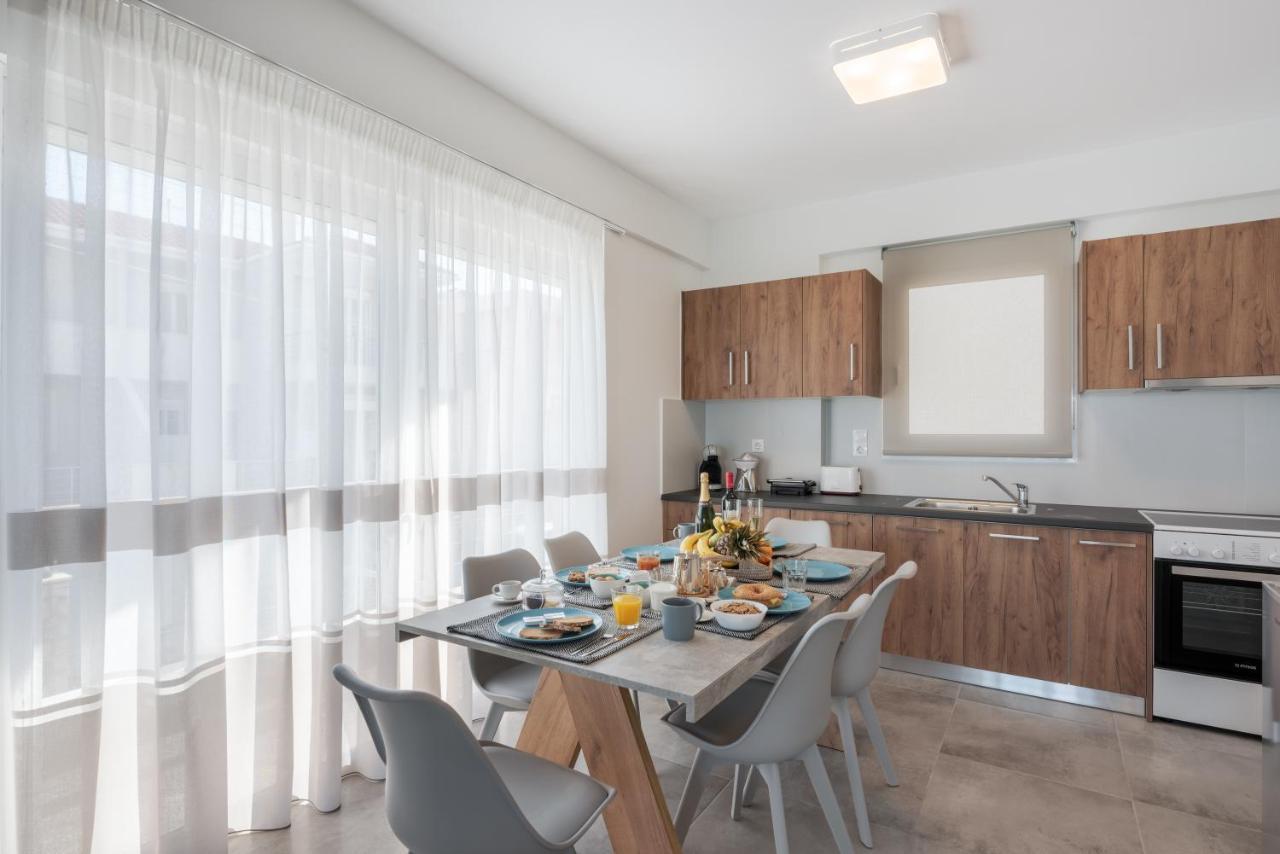 Costa Vasia Seaside Suites And Apartments 벌하티 외부 사진