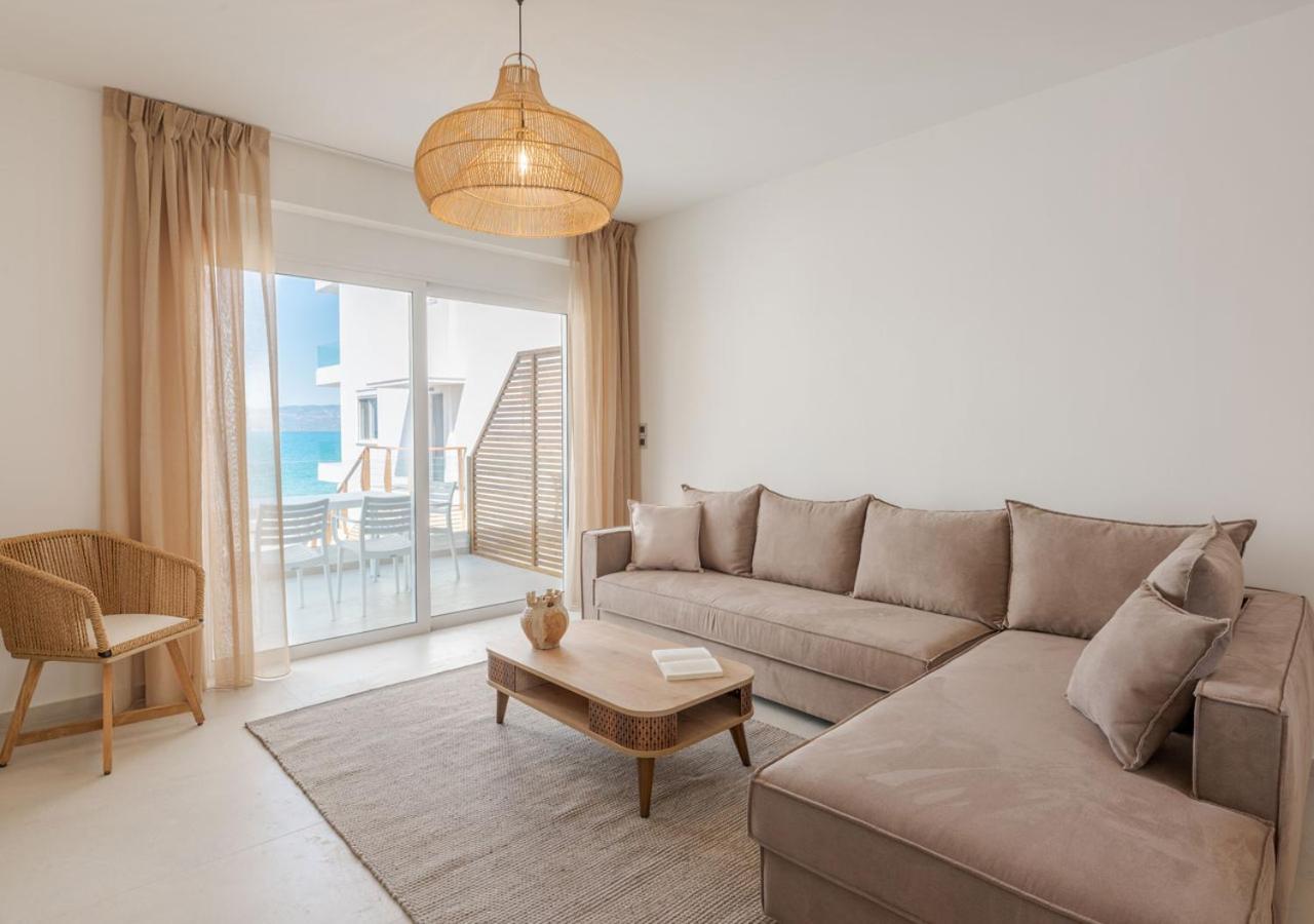 Costa Vasia Seaside Suites And Apartments 벌하티 외부 사진