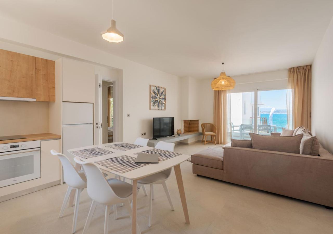Costa Vasia Seaside Suites And Apartments 벌하티 외부 사진
